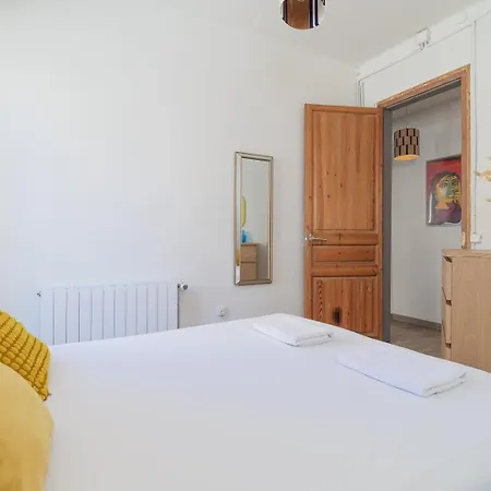 Guestready - Bright With Balcony Apartment *