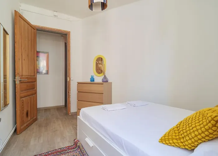 Guestready - Bright With Balcony * Barcelona