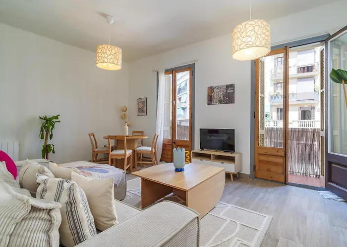 Apartamento Guestready - Bright With Balcony Barcelona
