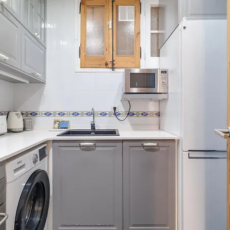 Guestready - Bright With Balcony * Barcelone